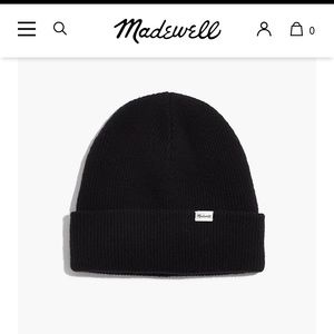Madewell Black Beanie!!